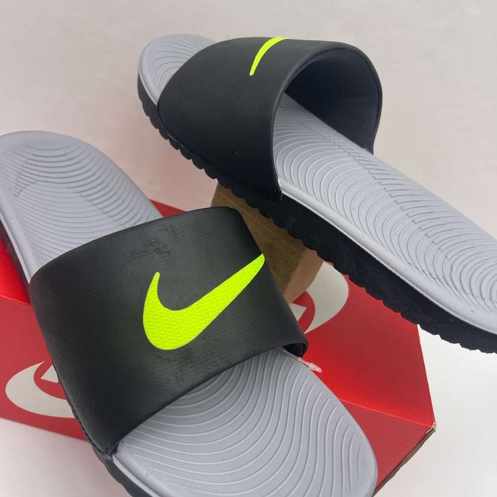 Nike Men’s Black Slides with Neon Green Logo - Picture 9 of 16